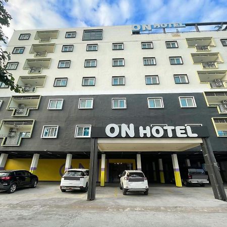On Hotel Friendship Angeles Exterior foto